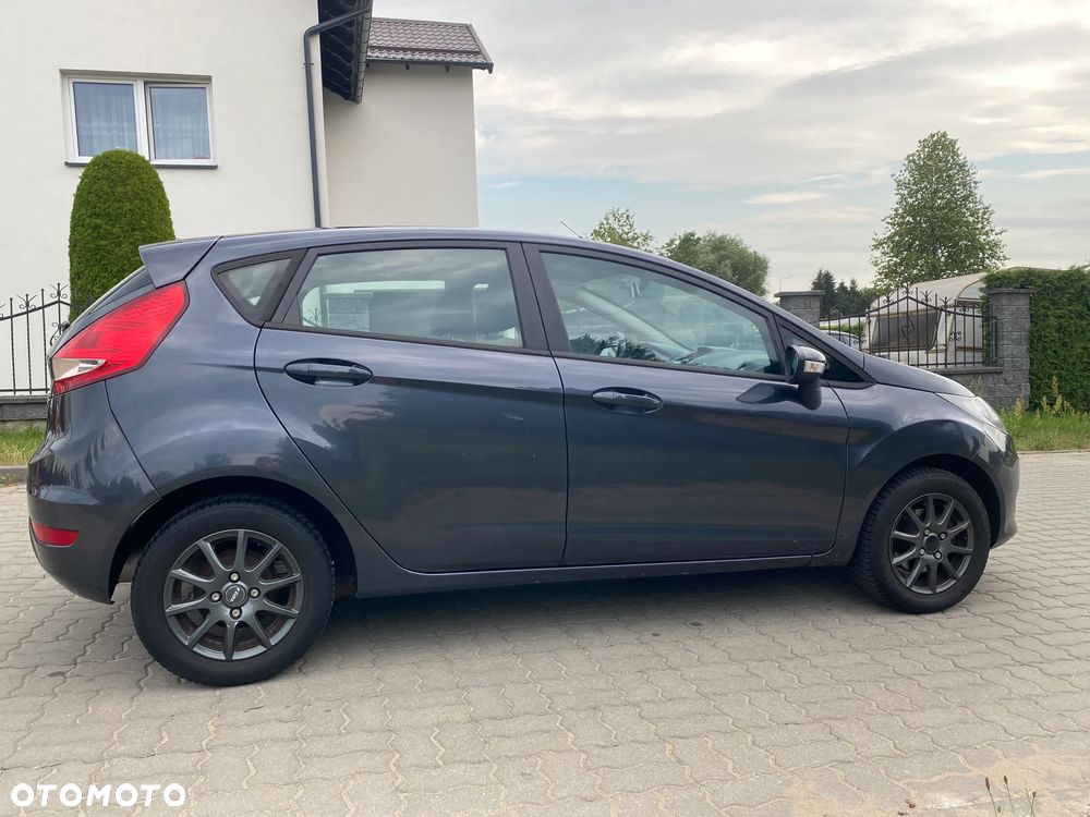 Ford Fiesta 1.25 Champions Edition - 13