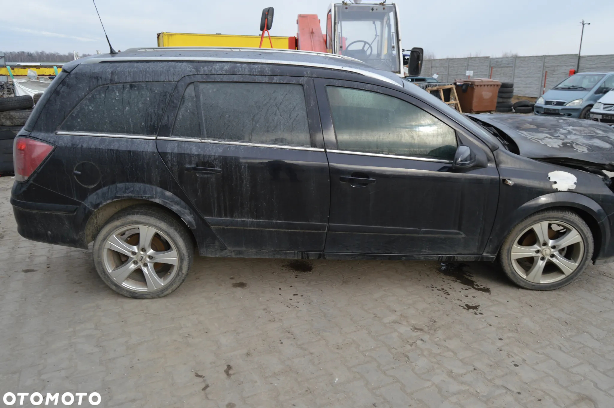 Opel Astra H 1,7 cała na części - 2