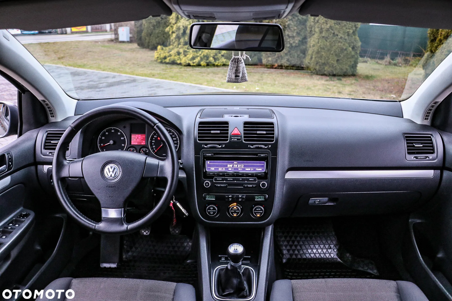 Volkswagen Golf 1.6 Tour Edition - 16