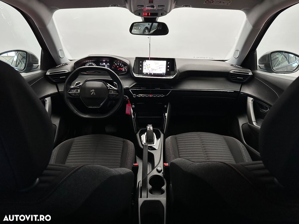 Peugeot 2008 PureTech 130 EAT8 Active - 6