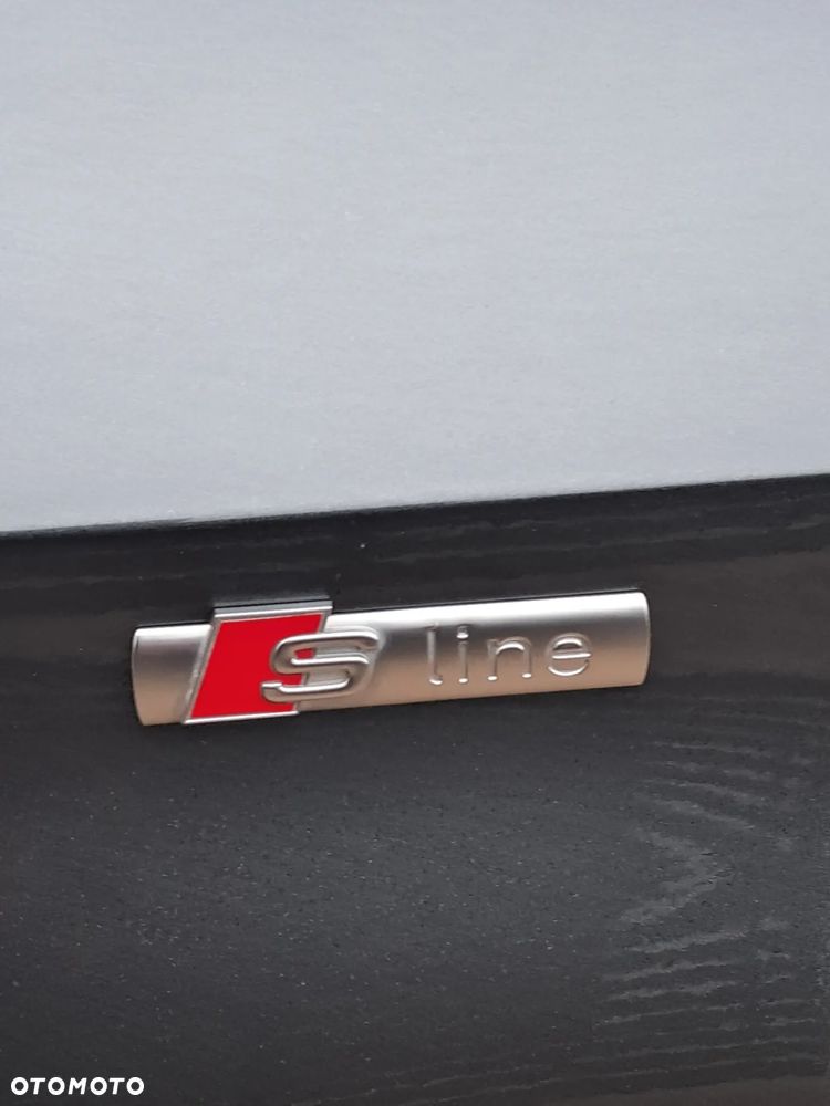 Audi A3 Sportback 35 TFSI S tronic S line - 2