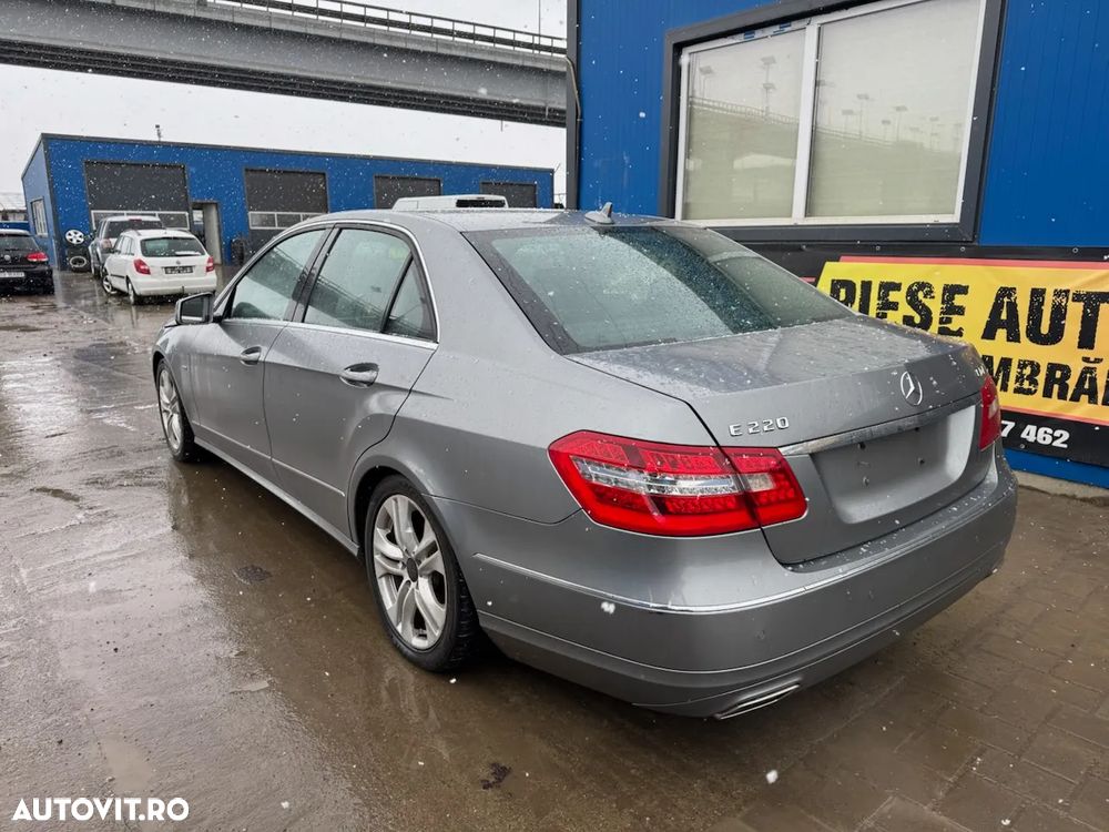 Dezmembrez / Dezmembrari Mercedes E-Class W212 2.2CDI euro 5 651 2009-2014 - 6
