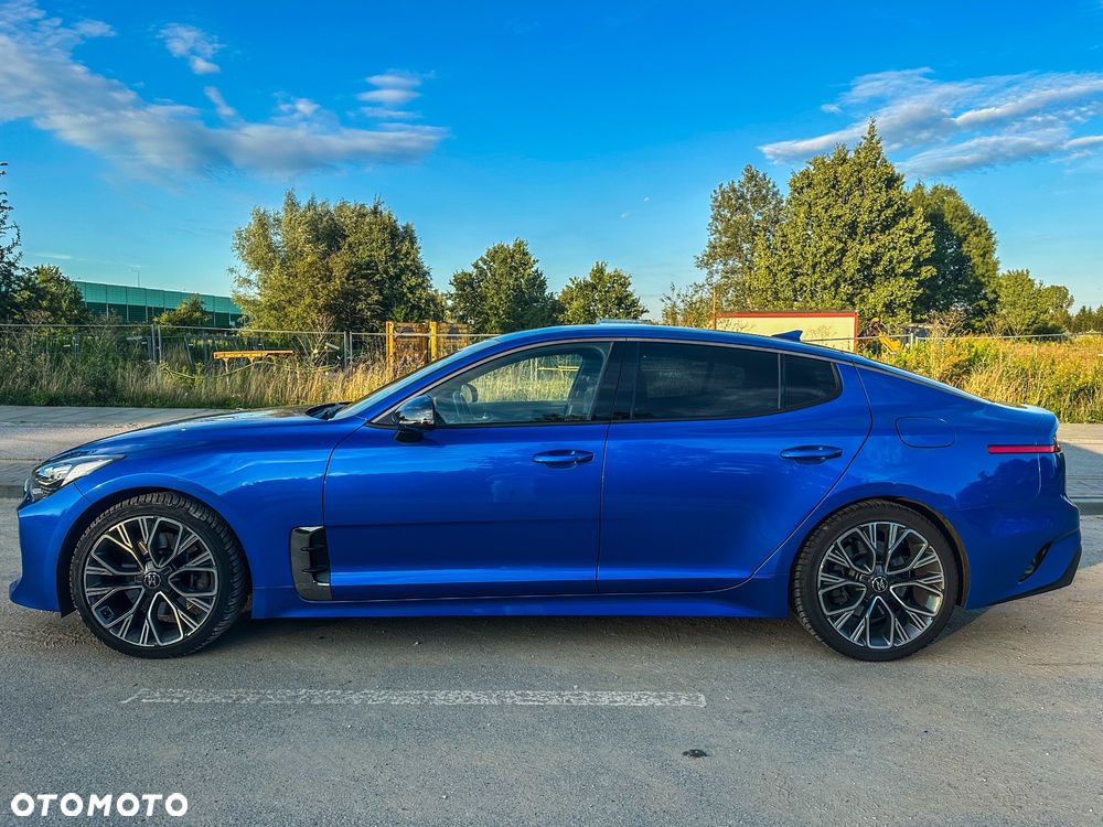 Kia Stinger - 3
