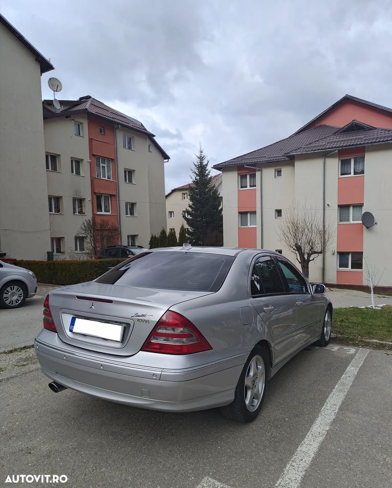 Mercedes-Benz C 220 CDI Automatik Avantgarde Sport Edition - 4