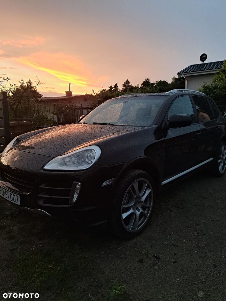 Porsche Cayenne - 6
