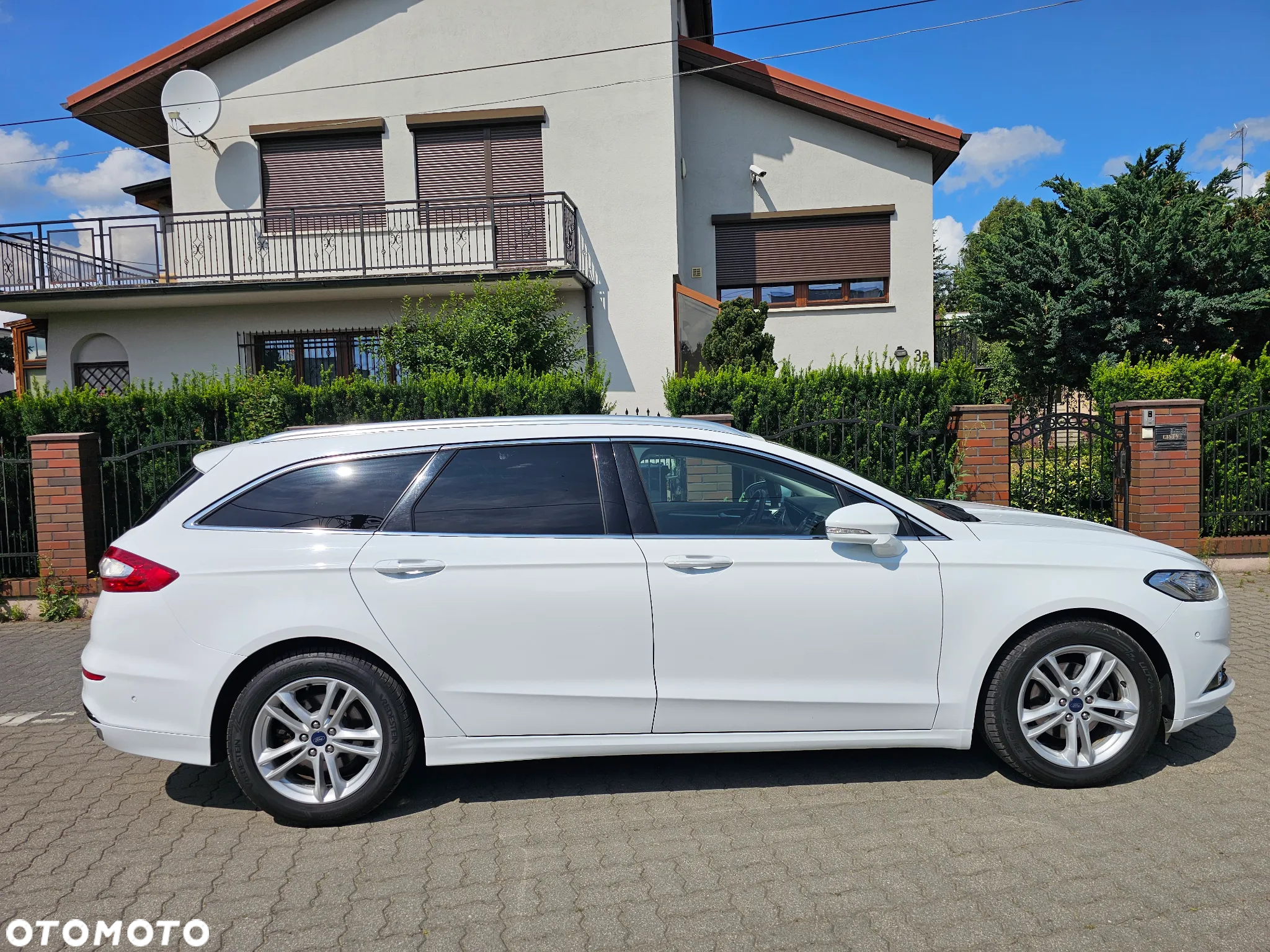 Ford Mondeo Turnier 2.0 TDCi Start-Stopp Titanium - 36