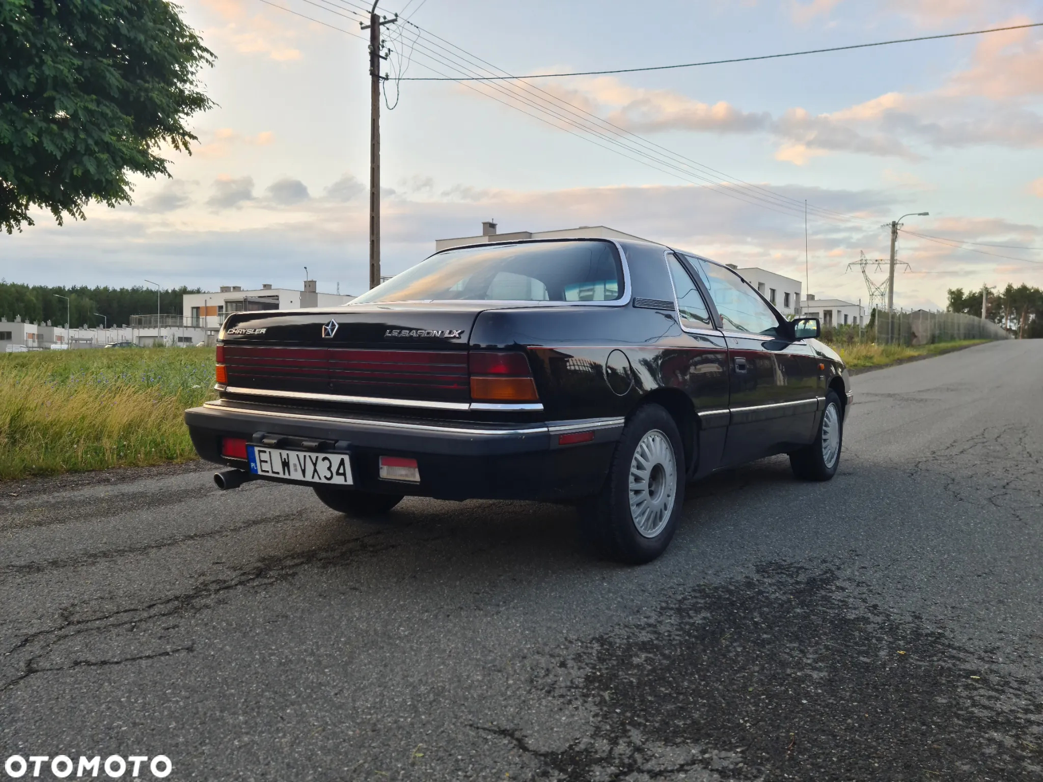 Chrysler Le Baron - 8