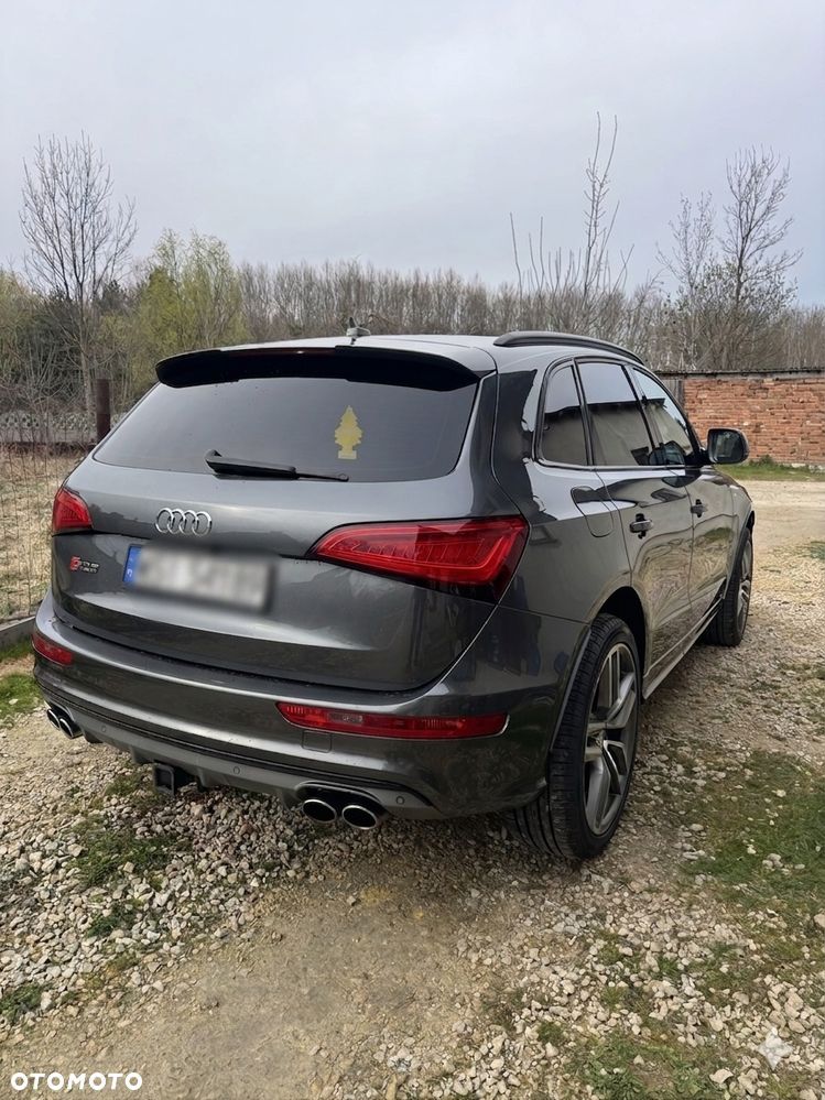 Audi SQ5 - 2