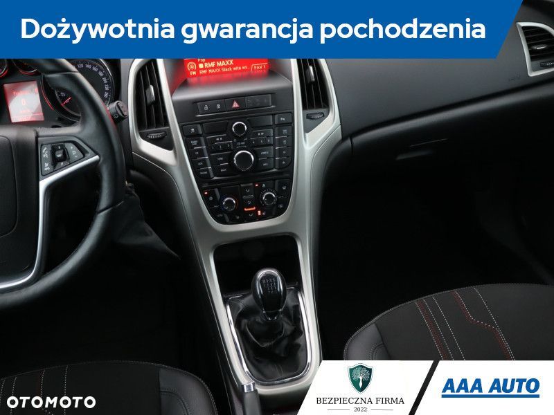 Opel Astra - 10