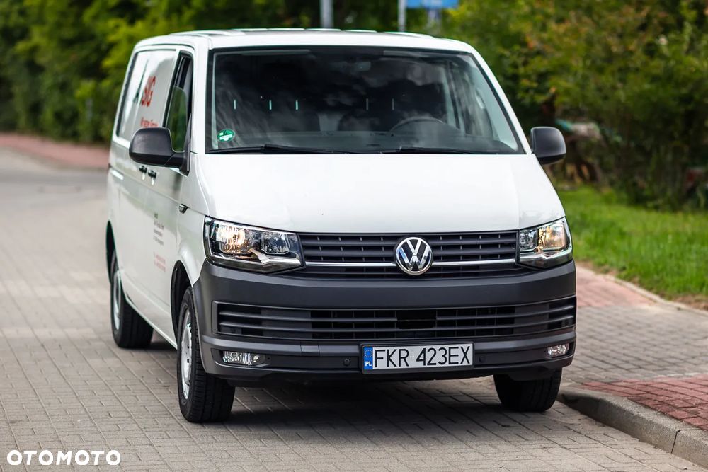 Volkswagen T6 Transporter - 2