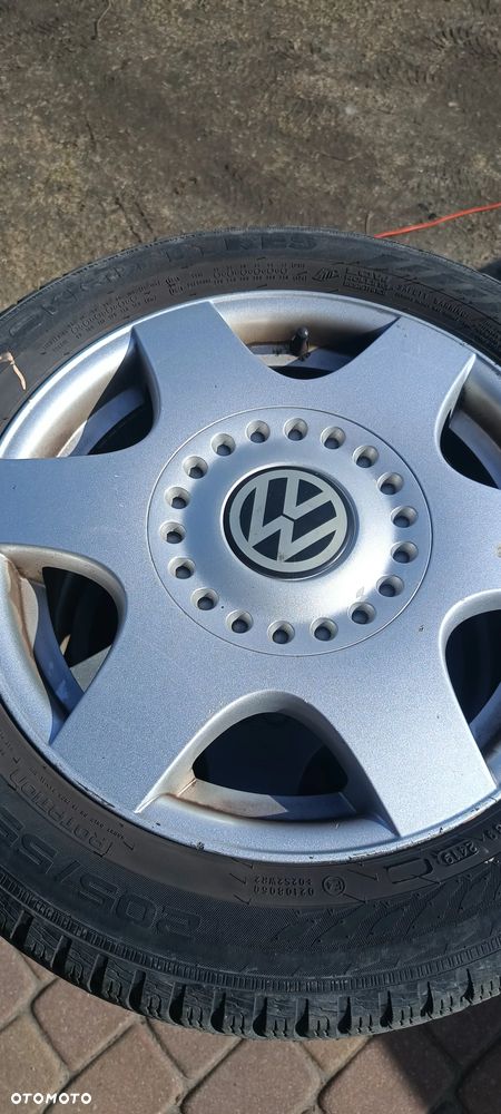 Volkswagen New Beetle 1.6 United - 11