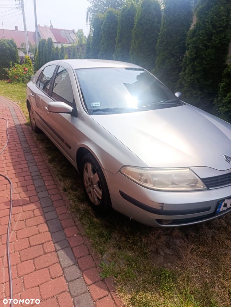 Renault Laguna 1.8 Alize - 9