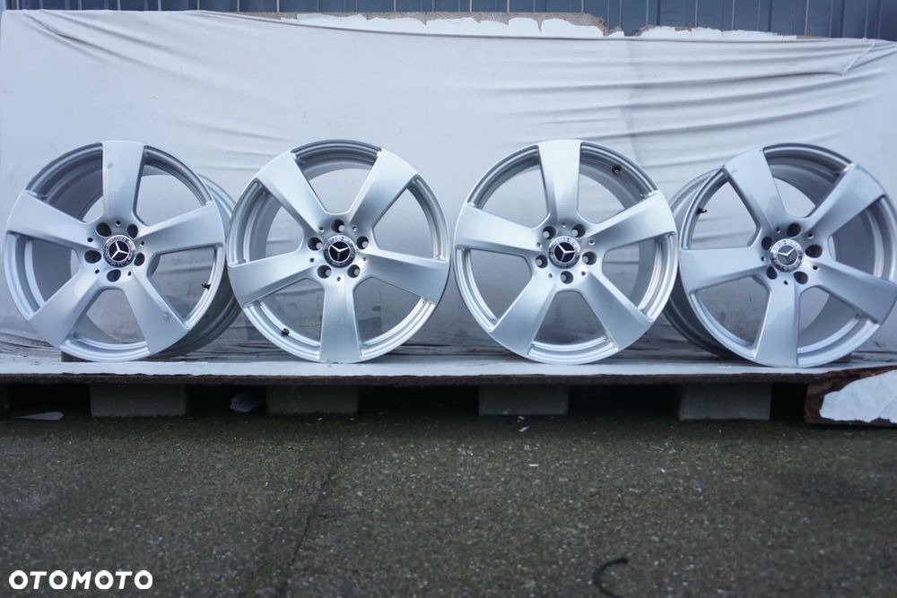 Mercedes 5x112 18 8,5J et48 A2124011302 - 2