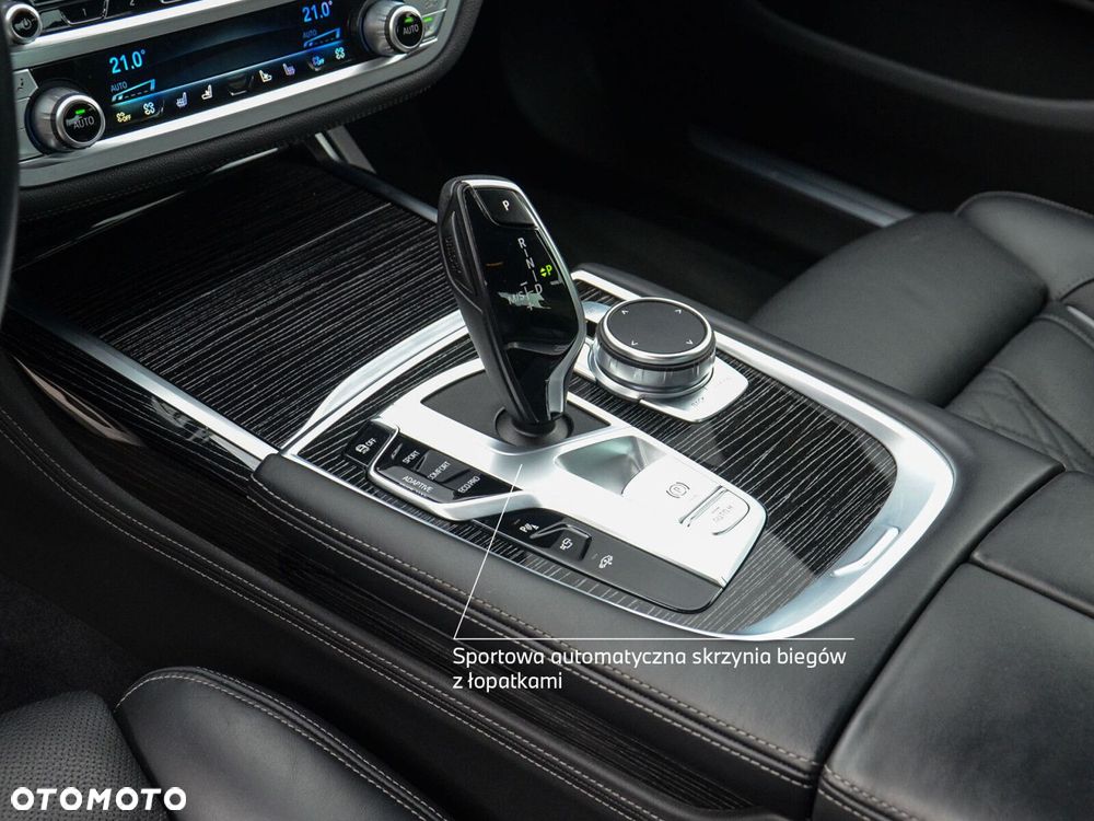 BMW Seria 7 730d xDrive mHEV sport - 26