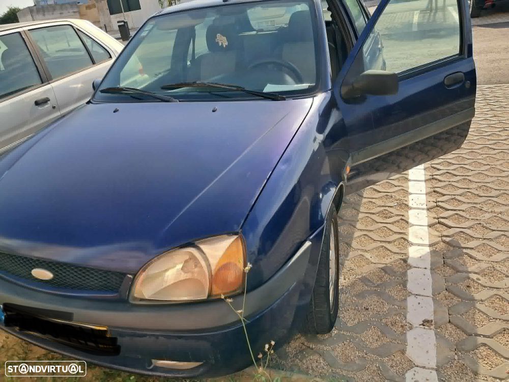 Ford Fiesta - 2