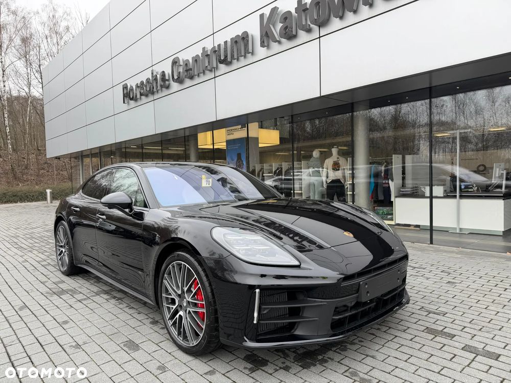 Porsche Panamera 4S E-Hybrid - 11