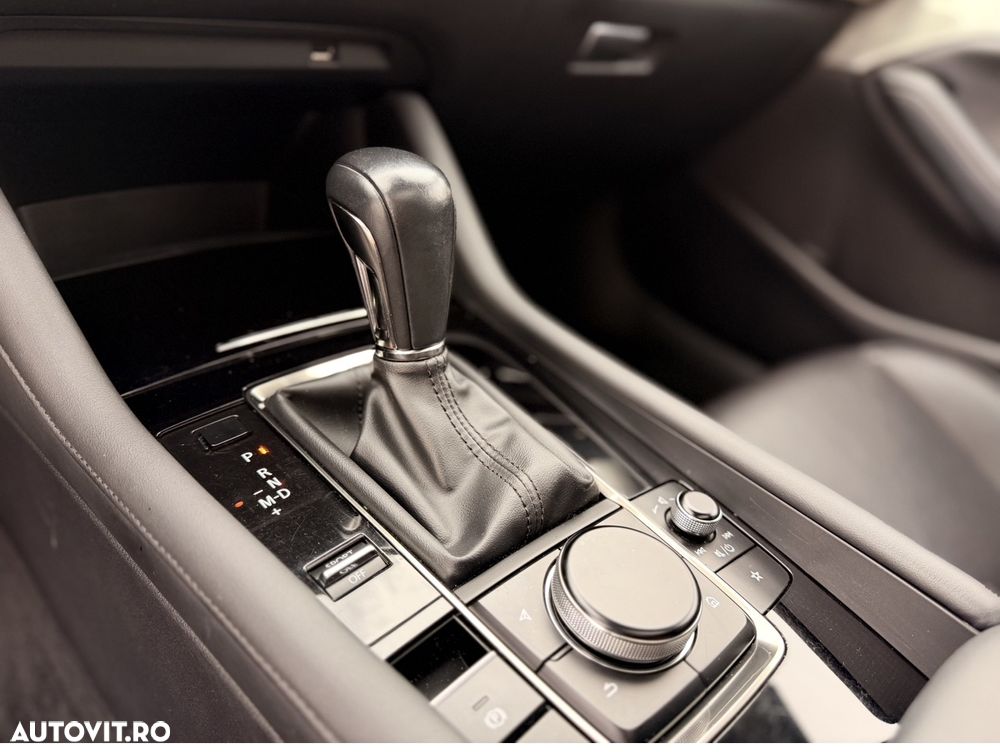 Mazda 3 e-Skyactiv X186 AT MHEV GT+ - 8