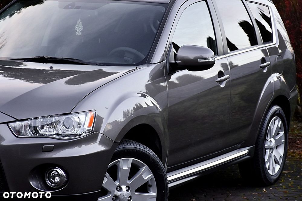 Mitsubishi Outlander 2.2 DI-D ClearTec 2WD Edition - 10