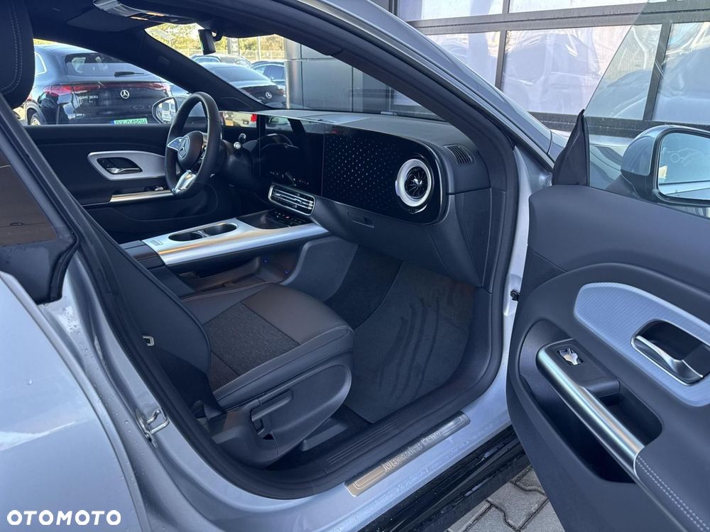 Mercedes-Benz CLA - 22