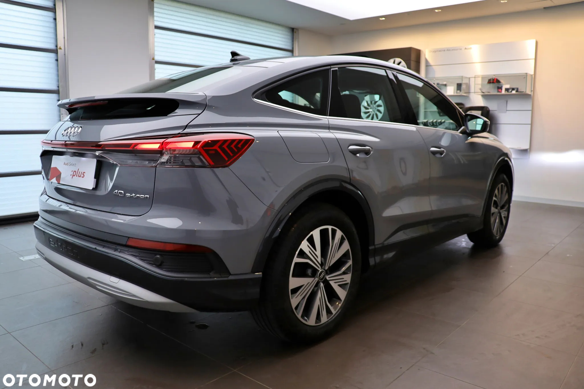 Audi Q4 Sportback e-tron - 9