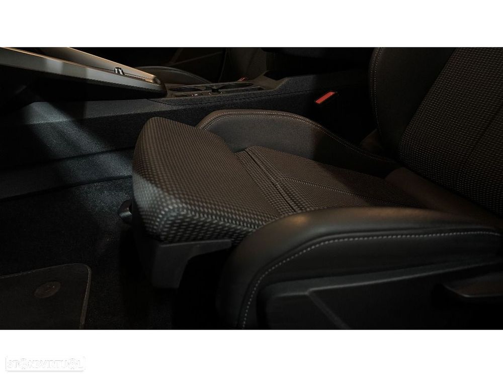 Audi A3 Sportback 35 TDI S line S tronic - 31