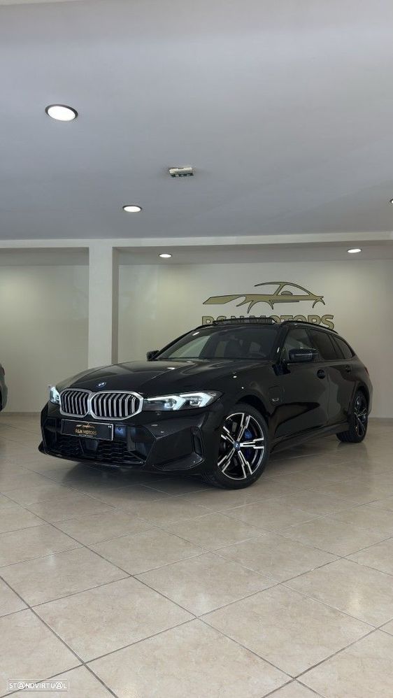 BMW 330 - 3