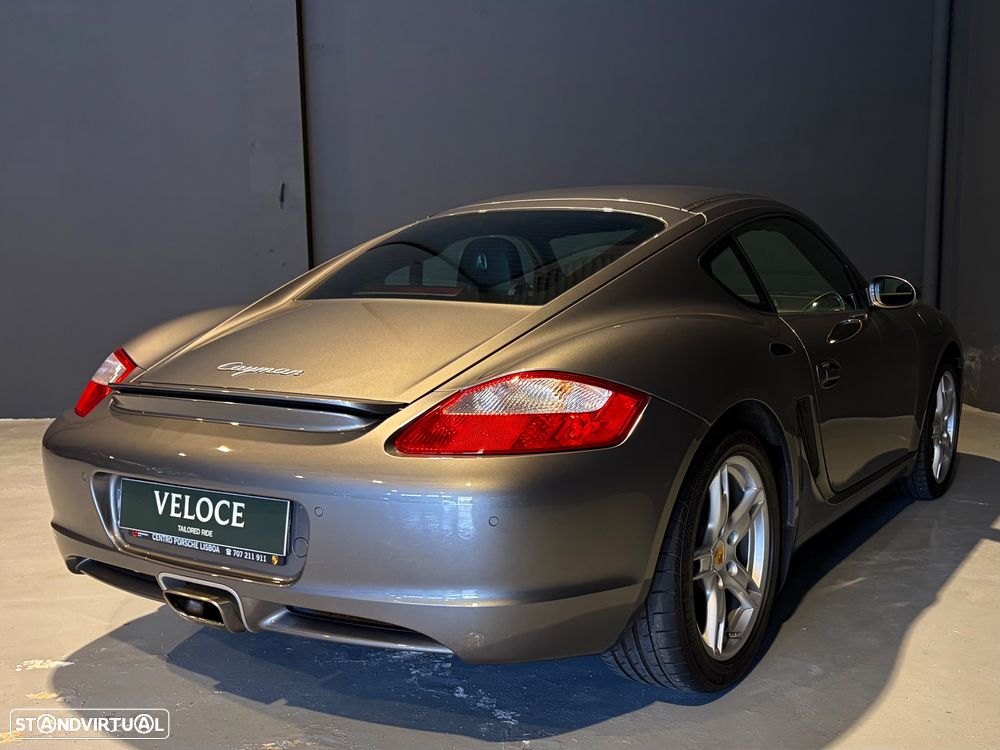 Porsche Cayman 2.7 - 8