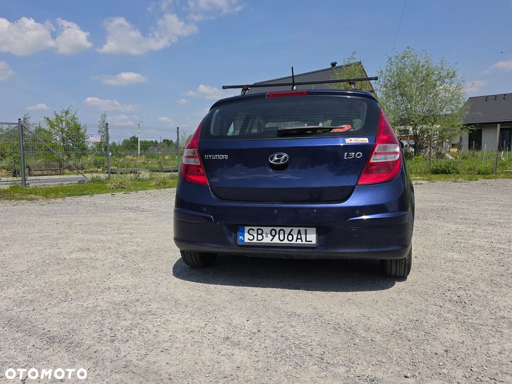 Hyundai i30 1.6 CRDi Comfort EU5 - 20