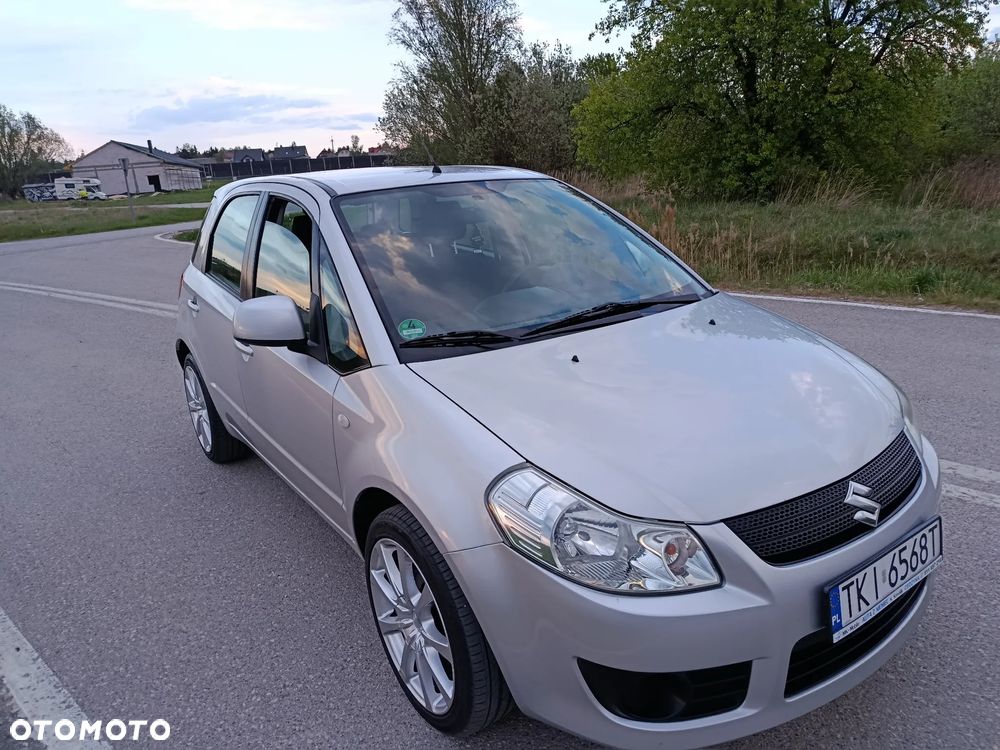 Suzuki SX4 1.6 VVT 4x2 Comfort - 16