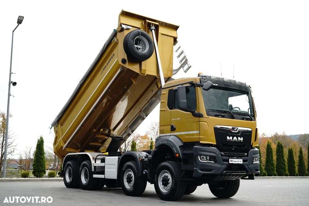 MAN TGS 41.480 / 8X6 / BASCULATOR / S1 - BASCULATOR SPATE / AUTOMAT / NOU-NOUȚ / DISPONIBIL IMEDIAT / ECHIPAMENTE BOGATE / AUR METALIZAT / - 1