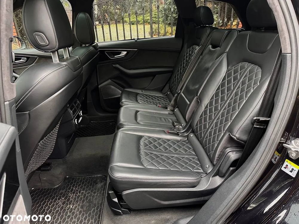 Audi SQ7 - 17