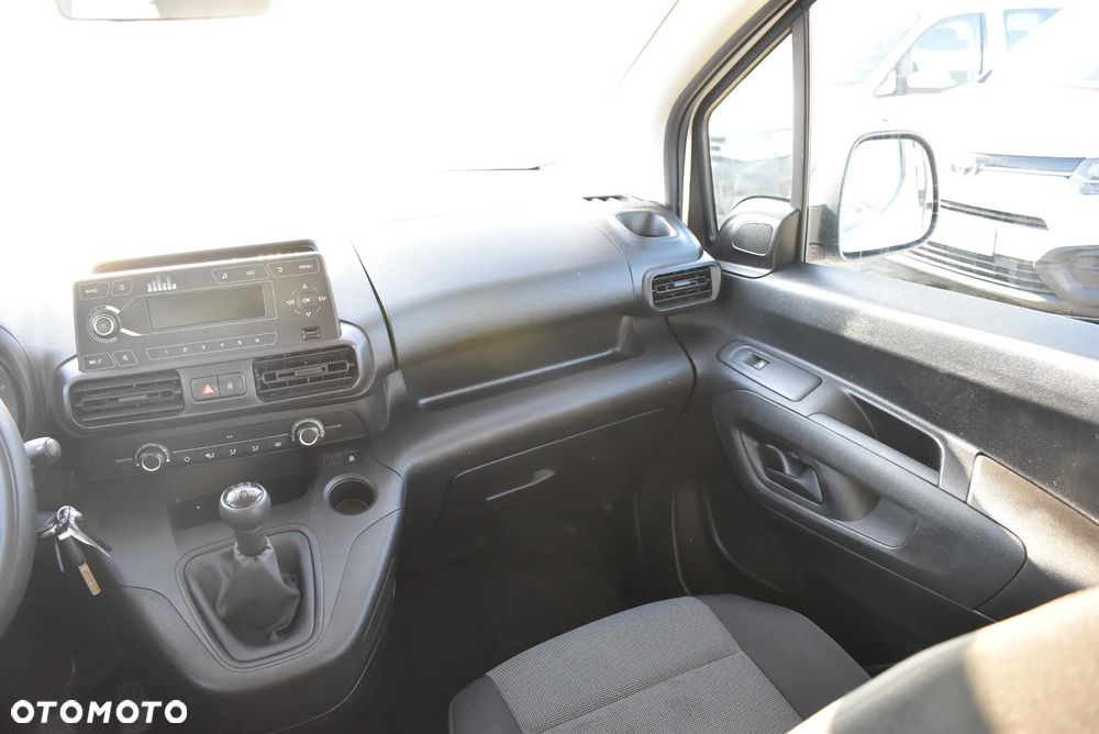 Toyota Proace City Verso 1.5 D-4D Business - 22