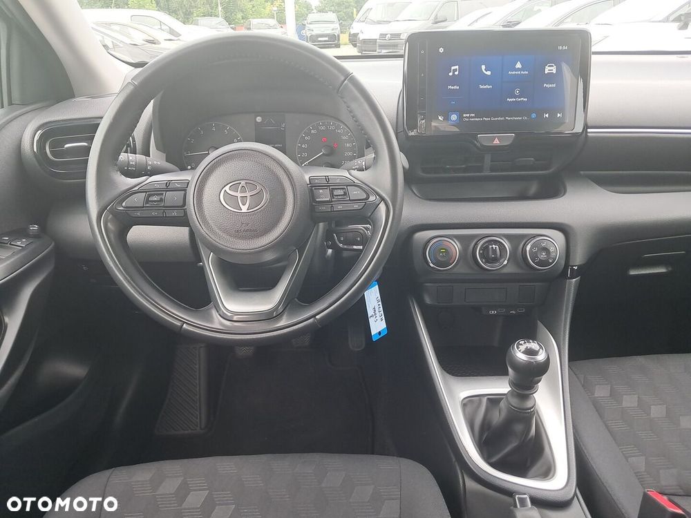 Toyota Yaris 1.5 Comfort - 15