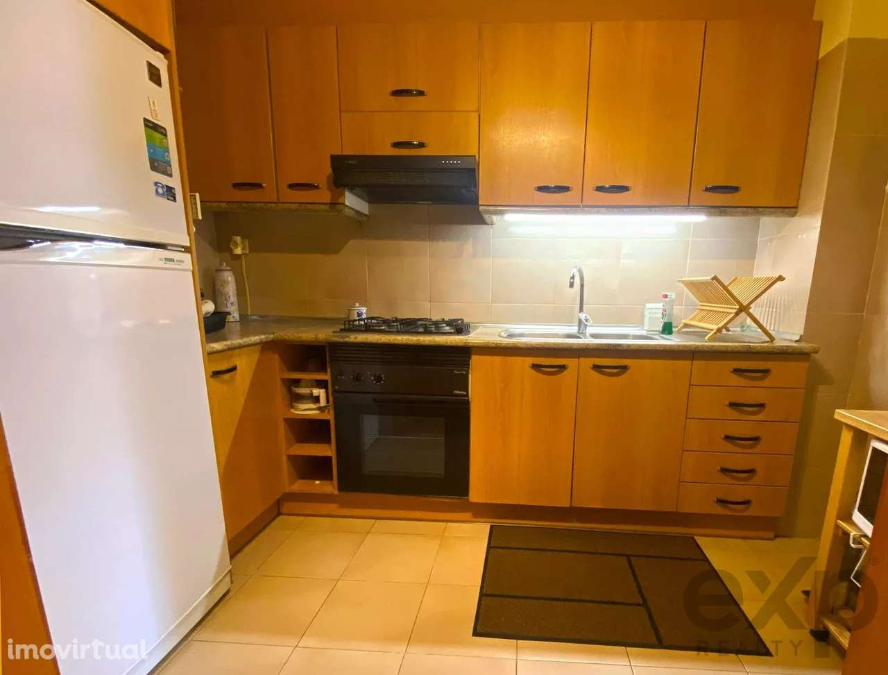 Excelente apartamento T1 para venda com vista de mar em São João da Ca - Grande imagem: 2/11