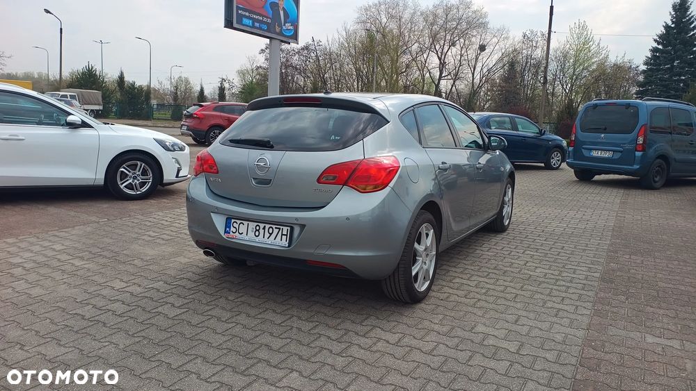 Opel Astra 1.4 T Enjoy - 20
