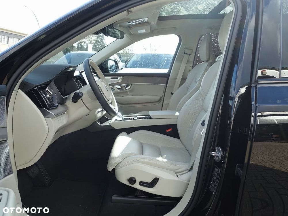 Volvo XC 90 T8 AWD Ultra Dark - 30