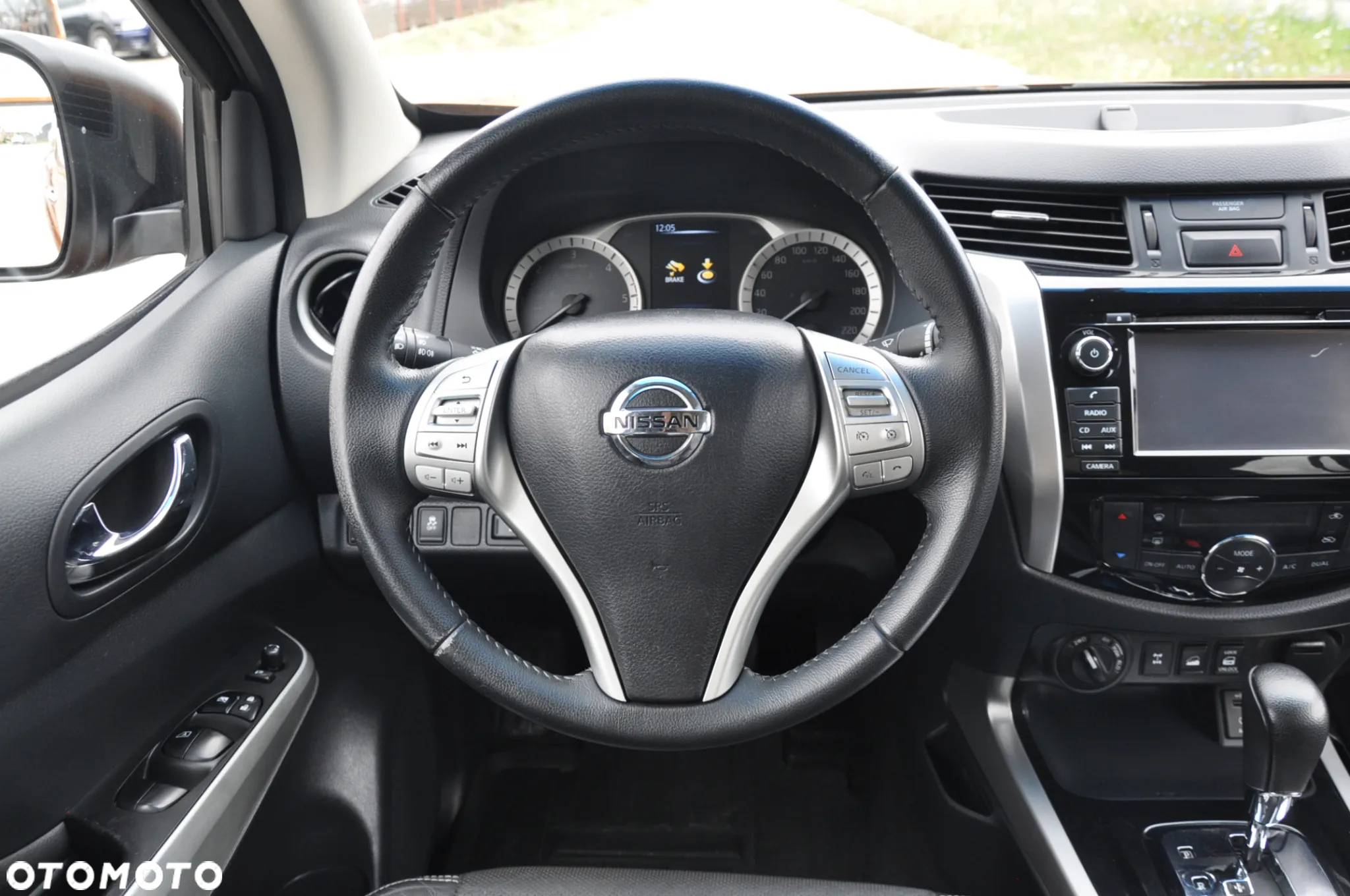 Nissan Navara - 33