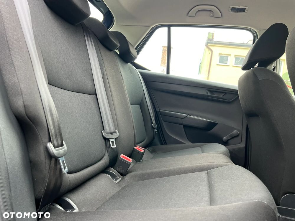 Skoda Fabia 1.0 MPI Cool Plus - 12