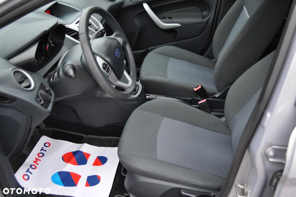 Ford Fiesta 1.25 Trend EU5 - 17