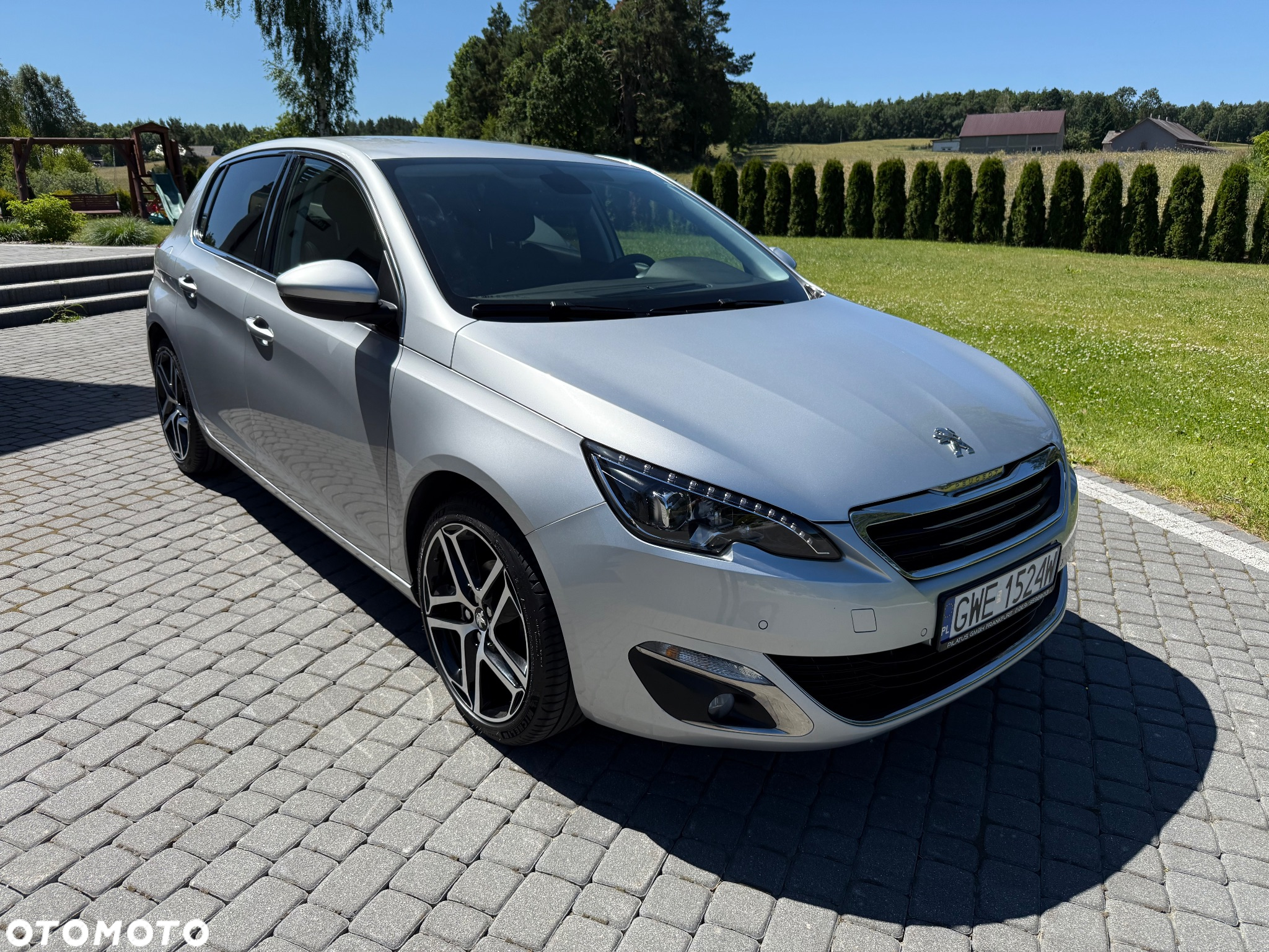 Peugeot 308 BlueHDi FAP 120 Stop & Start Allure - 2