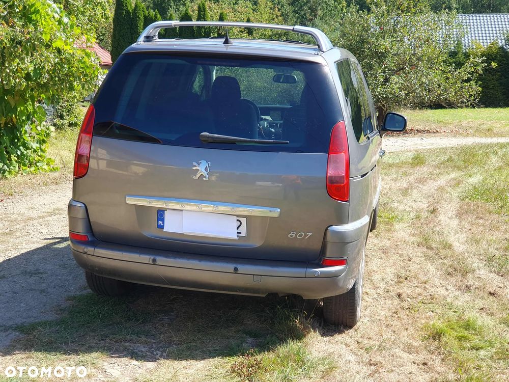 Peugeot 807 - 18