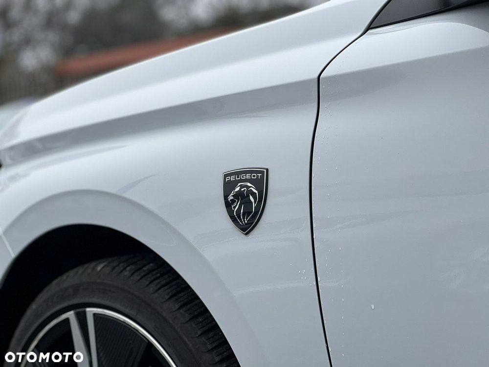 Peugeot 308 1.2 PureTech GT S&S EAT8 - 8