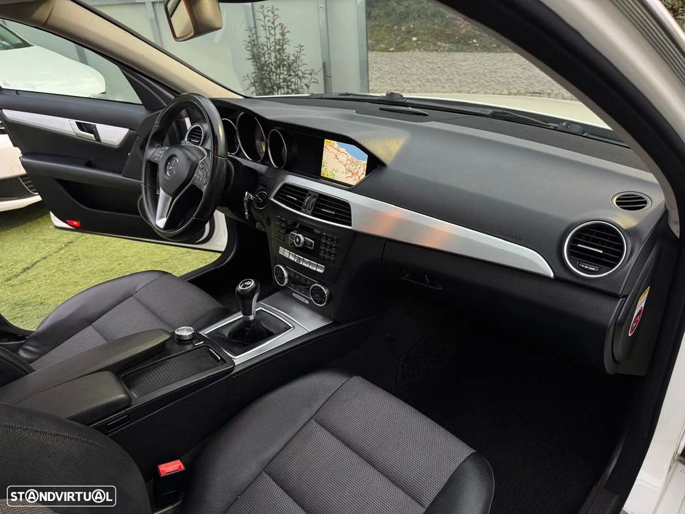 Mercedes-Benz C 250 CDI DPF (BlueEFFICIENCY) Avantgarde - 11