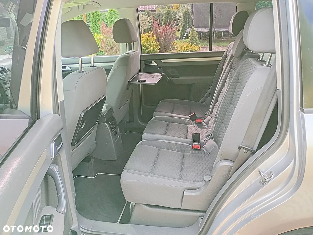 Volkswagen Touran 2.0 TDI United - 18