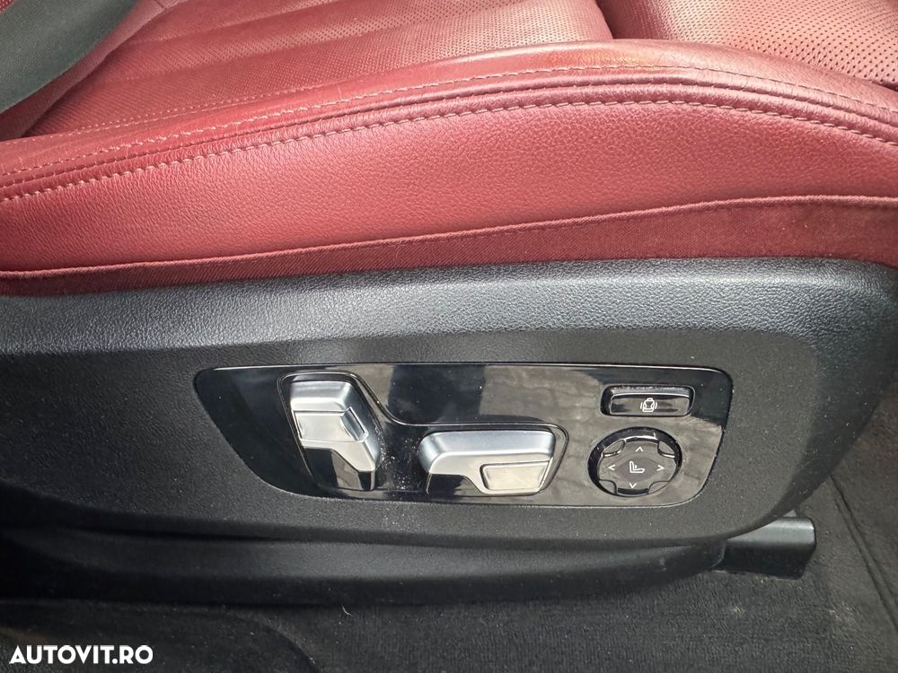 BMW X6 xDrive40i - 14