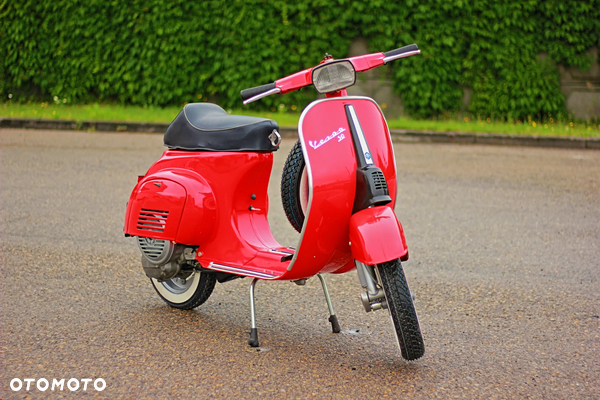 Vespa Special