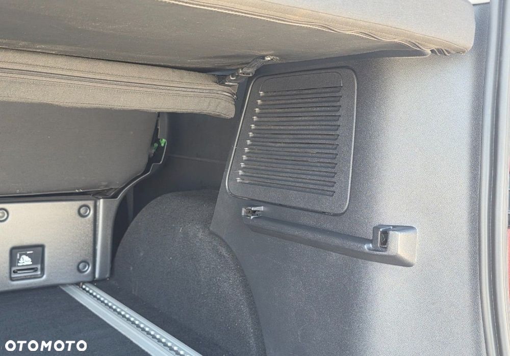 Renault Trafic - 32