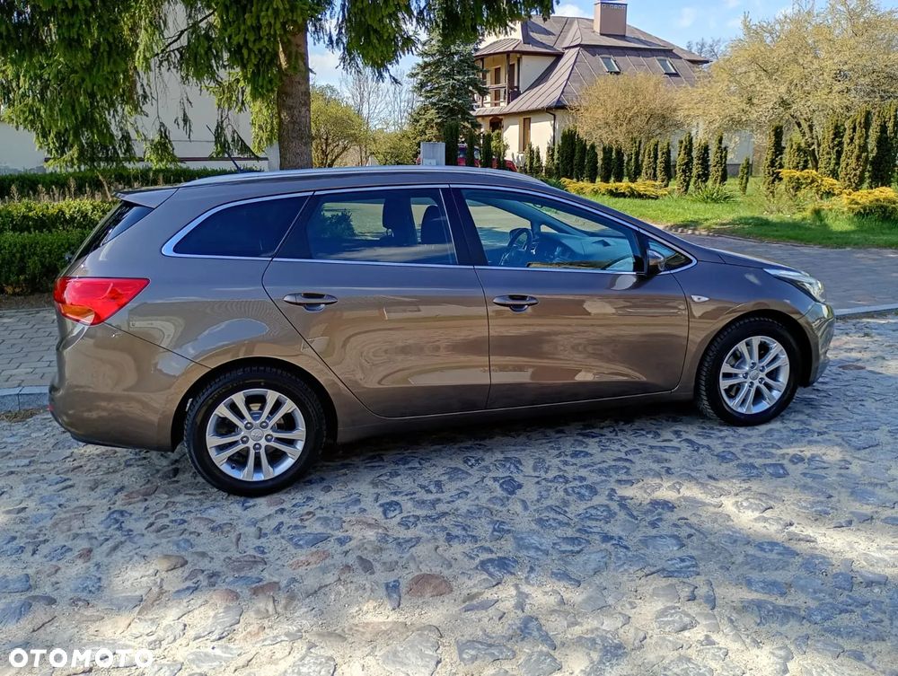 Kia Ceed 1.6 GDI Vision - 16