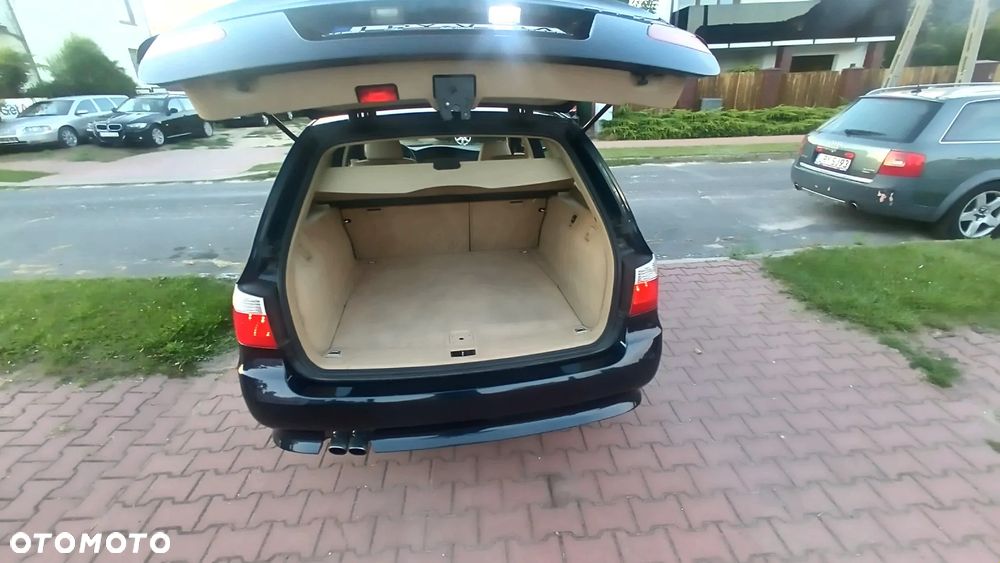 BMW Seria 5 - 16