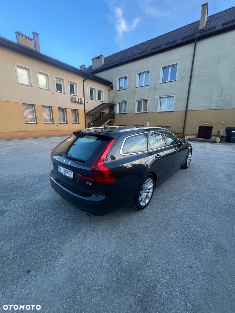 Volvo V90 D3 Geartronic Momentum - 8